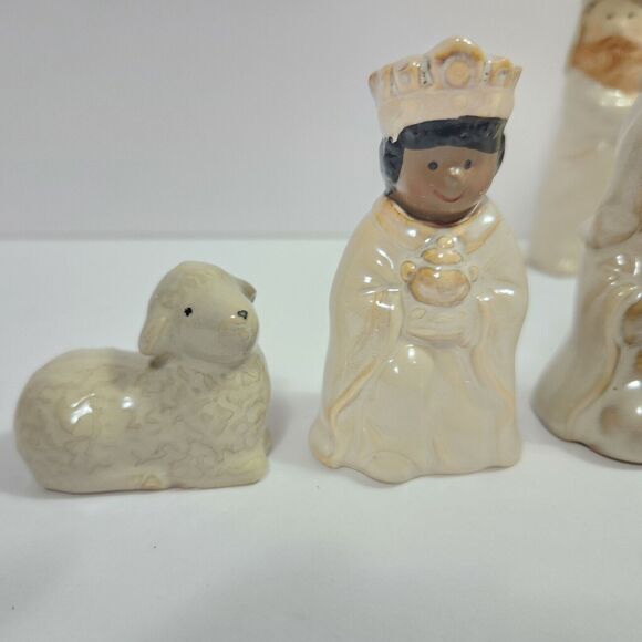 Kirkland's Potter's Garden Christmas 10 Piece Nativity Scene - Picture 7 of 16